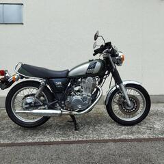 ヤマハ　SR400　FIの画像