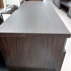 リユースのサカイ栃木店★ジモティ割あり★  TV台 ダークブラウン W100.1×D40×H38.5 クリーニング済み TC10355の画像