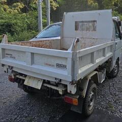 ダイハツハイゼットダンプ4WDの画像