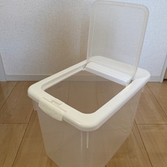 米びつ🌾10キロの画像