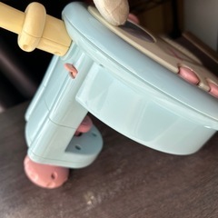 タカラトミー ディズニー キャラクターズ 折りたたみベビーベッドにも対応 やわらかガラガラメリーデラックスプラスの画像