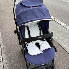 コンビ　ベビーカーの画像
