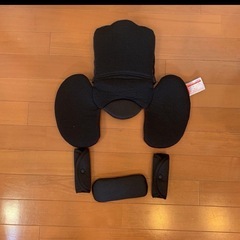 カーメイト エールべべ　クルット4i の画像