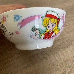 食器たち　二つの画像