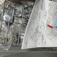 プラモデル（途中）の画像