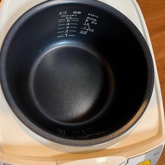 5.5合炊き　炊飯器の画像