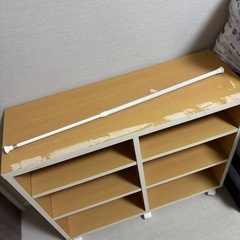 収納棚の画像