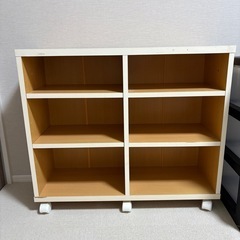 収納棚の画像