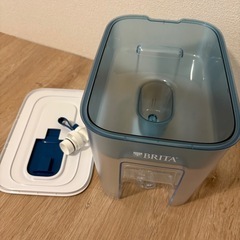 ブリタ　大容量浄水器　フローの画像