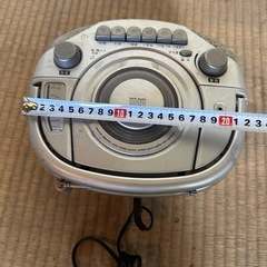 8月31日日曜日に取りに来てくれる方限定で格安です　レコーダーの画像