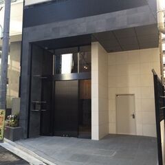 【恵比寿駅】【月約7.5万円】【週4日×朝3.5時間】マンション清掃/未経験者可～日払い可(恵比寿4)の画像
