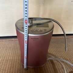 8月31日日曜日に取りに来てくれる方限定で格安です　アルカリイオン整水器の画像