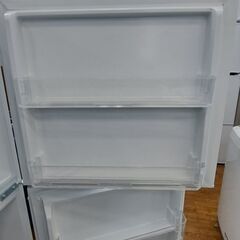 【リサイクルショップどりーむ鹿大前店】No.2548　冷蔵庫　2021年製　ワールプールジャパン　236L　お手頃価格🎵の画像
