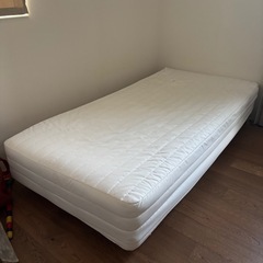 無印良品　脚付きマットレス（シングル）の画像