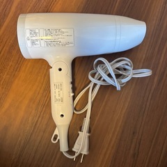 ドライヤーの画像