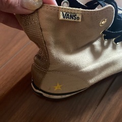 VAN'S ハイカットスニーカーの画像