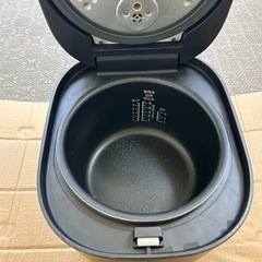 山善(YAMAZEN)マイコン式炊飯器の画像