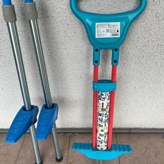 竹馬、ホッピングのセットの画像