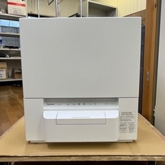 美品✨ ファミリータイプ 2024年 Panasonic 電気食器洗い乾燥機  NP-TSP1-W の画像