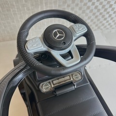 メルセデスベンツGクラス（G350d）足けり乗用玩具の画像