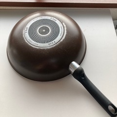 T-fal フライパンの画像