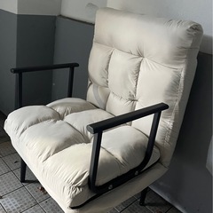 ソファーベッドの画像