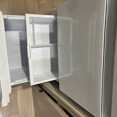 ハイアール大型冷蔵庫の画像