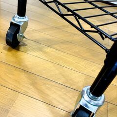 【3,000円】2セットあり！まだまだ使えます！シンプルで便利なハンガーラック格安でお譲りしますの画像