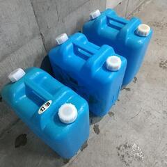 灯油ポリタンク 灯油用ポリタンク 3個セットの画像