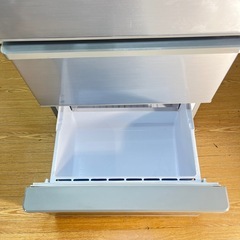 AQUA ３ドア冷蔵庫 272L 2018年製　の画像