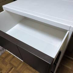 プラ収納タンスの画像