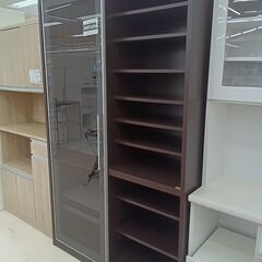 リユースのサカイ栃木店★ジモティ割あり★ 松田家具 食器棚 ブラック W120.5×D55×H197 クリーニング済み TC10361の画像
