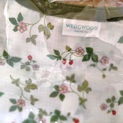 【未使用品】ウェッジウッド　エコバッグ　人気のワイルドストロベリー柄 WEDGEWOODの画像