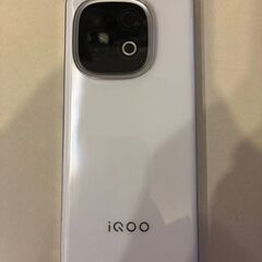 極美品 vivo iQOO Z10 Turbo pro 12gb 256gb Snapdragon 8s Gen 4 ホワイトの画像