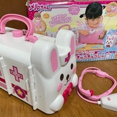 メルちゃん　うさぎさんきゅうきゅうしゃ　の画像