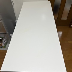 食器棚の画像