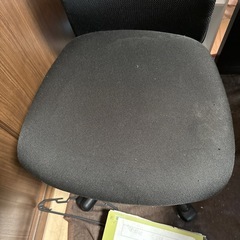 オフィスチェアの画像