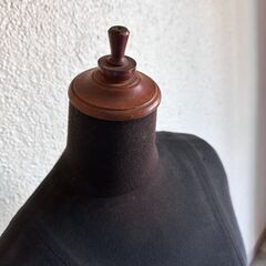 アンティークトルソー　ブラックの画像