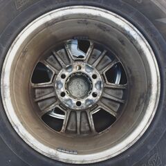🔴山口市、冬265/65R17アルミ付4本¥9800🔴ランクル・ハイラックスなど🔴2005年製🔴車検・売却用などにの画像
