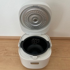 【ジャンク品】SHARP 炊飯器
の画像