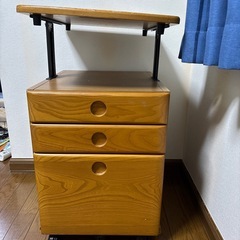 学習机　引き出し　キャビネットの画像