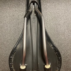 ロードバイクサドルの画像