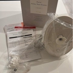〚新品未使用〛フェイシャル アロマ ナノスチーマー ホワイトの画像