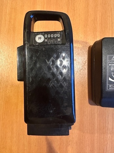 パナソニック電動アシスタ自転車バッテリー充電器