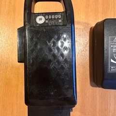 パナソニック電動アシスタ自転車バッテリー充電器の画像