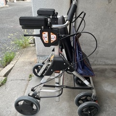 介護用歩行器　　　幸和製作所　テイコブリトルRF(WAW02)
の画像