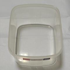新品🌟タッパー４個の画像
