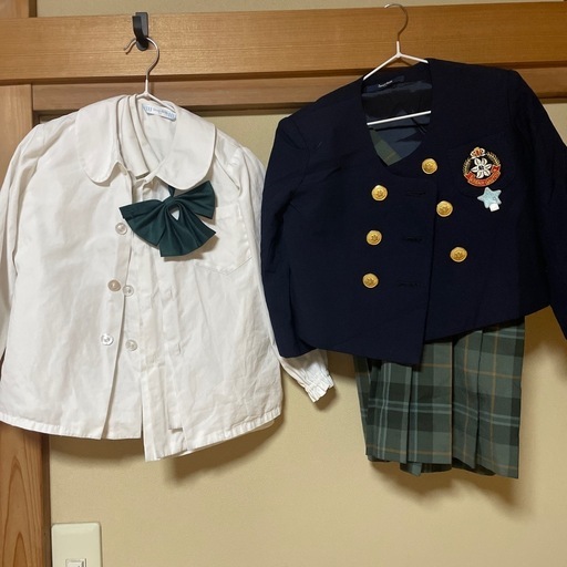 幼稚園　110　120　女子制服一式　水着2点　