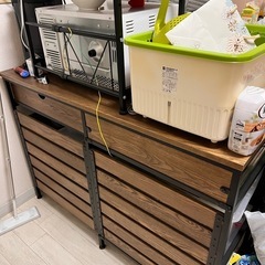 【急募】テーブルの画像