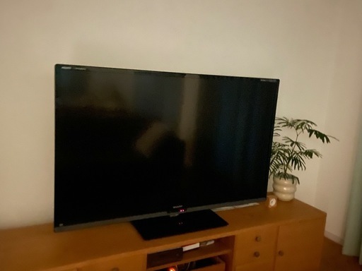2011年製　液晶テレビ　SHARP
